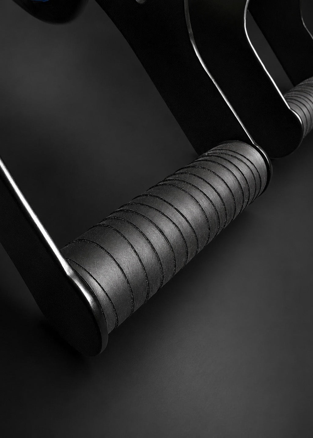 Forza Iron Cross System forearm support, close-up detail